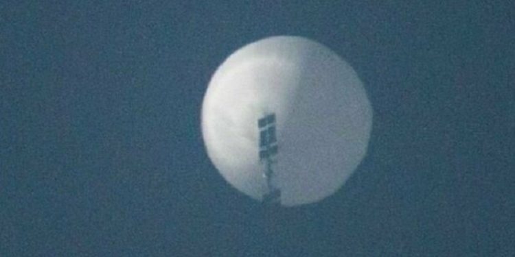 У Білому домі назвали основну версію походження збитих НЛО