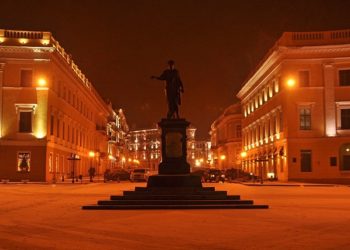 В Одесі та області скоротили комендантську годину