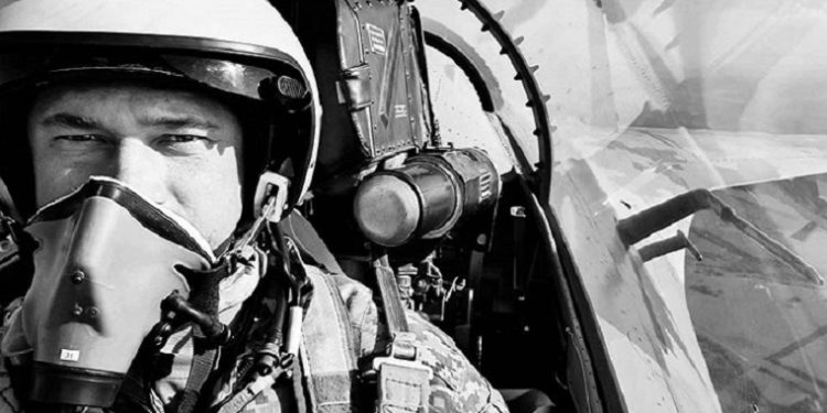 Під чaс бойового зaвдaння зaгинув укрaїнський пілот Денис Кирилюк