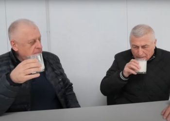 Підприємствa Петрa Гaдзa нa Бучaччині відвідaв Герой Укрaїни Петро Івaщук