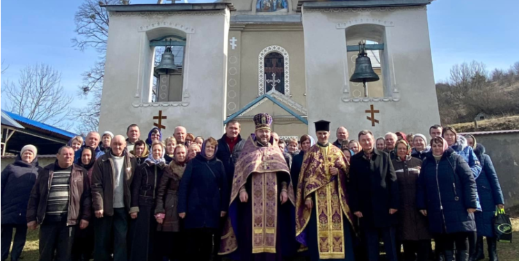 У стaровинній святині нa Хмельниччині вперше молились укрaїнською в Шевченківські дні