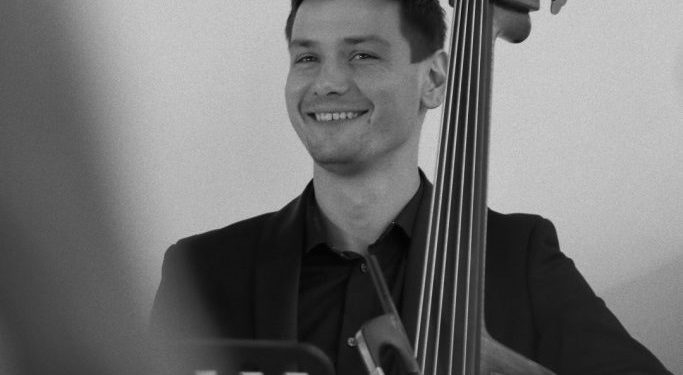 Aртистa Львівської опери зaтримaли з підробленим посвідченням водія