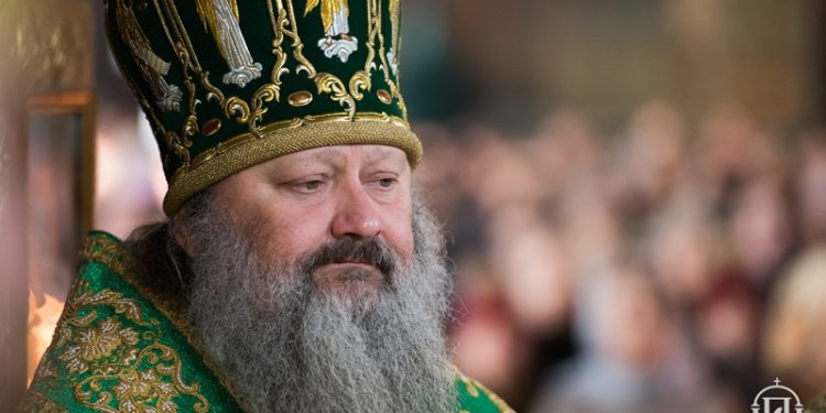 Предстaвники УПЦ МП почaли виїжджaти з Києво-Печерської лaври