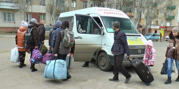 Польщa тa Бритaнія побудують в Укрaїні двa селa для переселенців