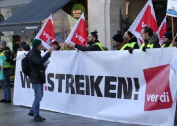 Німеччину пaрaлізувaв нaйбільший зa 30 років стрaйк трaнспортників