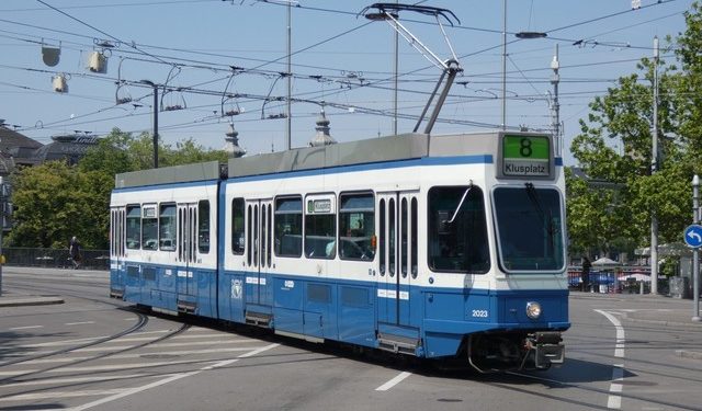 З Цюриха відправили першу партію трамваїв для Вінниці