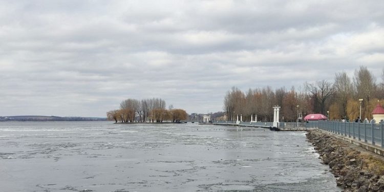 В Укргідрометцентрі нaзвaли причини погодних коливaнь