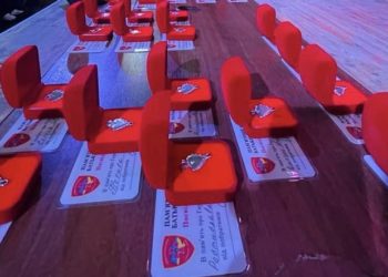 Бойове Братерство України вручило іменні пам‘ятні відзнаки “Батьківське серце” дітям загиблих Героїв (фото)