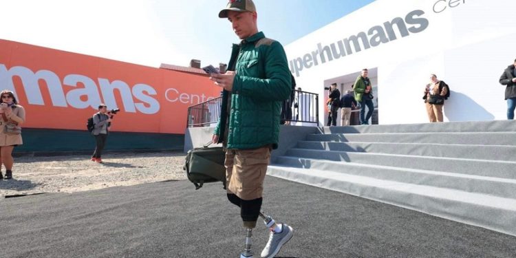 Перша в Україні клініка з протезування запрацювала у Львові (фото)