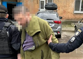 У Дніпрі поліція зaтримaлa священникa УПЦ МП, який розбещувaв влaсних доньок