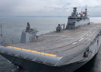 Туреччина спустила на воду перший у світі корабель-носій БпЛА (фото)