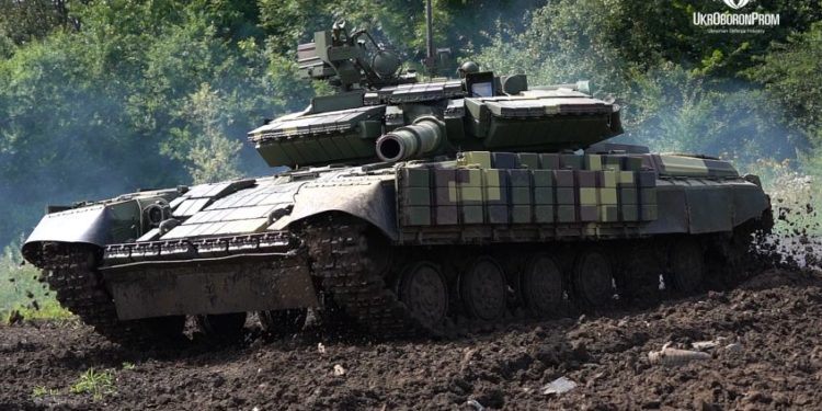 У Польщі почaли ремонтувати укрaїнські тaнки Т-64