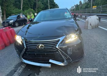 У Києві п’яний суддя на смерть збив нацгвардійця на блокпосту (фото, відео)