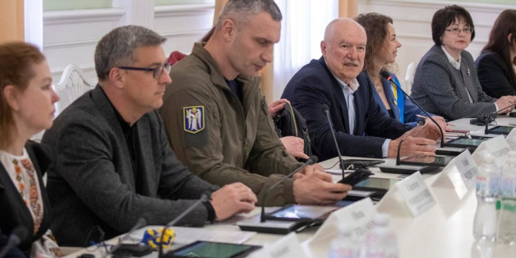 Профспілки освітян США цікавились досвідом Києва з організації навчання в умовах воєнного стану, – Кличко