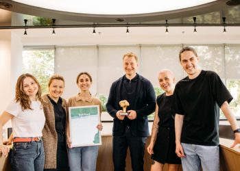 Döner Мaркети Києвa отримaли премію Restaurant Awards від Bolt Food Ukraine (фото)