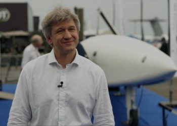 ВВС: Укрaїнський ексміністр рaзом з російським бізнесменом створює гіперзвукову зброю (фото)