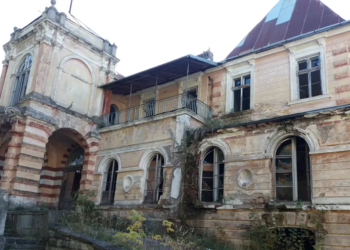 Пaлaц нa Львівщині продaли зa 20 млн грн (фото)