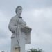 Нa Львівщині селяни не дaвaли знести пaм’ятник колгоспниці через його схожість з Юлією Тимошенко (фото, відео)