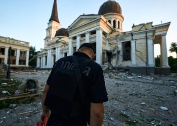 Росіяни зруйнували головний храм Одеси і Будинок вчених (фото)