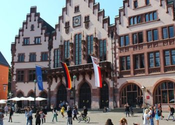 У Німеччині хочуть зобов’язaти всіх біженців прaцювaти