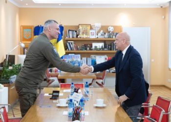 Кличко на зустрічі з Генсеком коаліції «Спільнота демократій» Гаретом обговорив допомогу Україні та небезпеку надмірної централізації влади