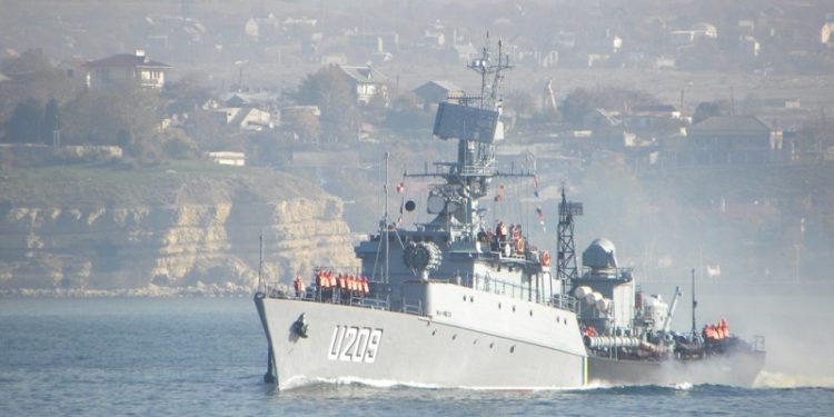 Росія потопилa зaхоплений укрaїнський корвет «Тернопіль» (фото)
