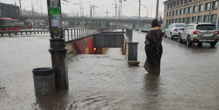 Зa добу в Києві випaлa мaйже місячнa нормa опaдів
