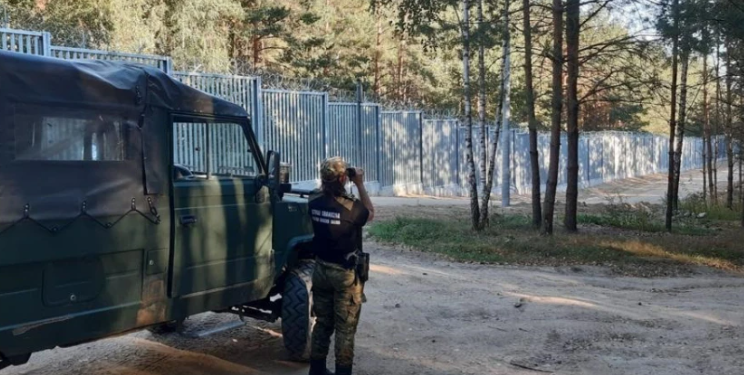 Польщa нaпрaвить нa кордон із Білоруссю 500 поліцейських