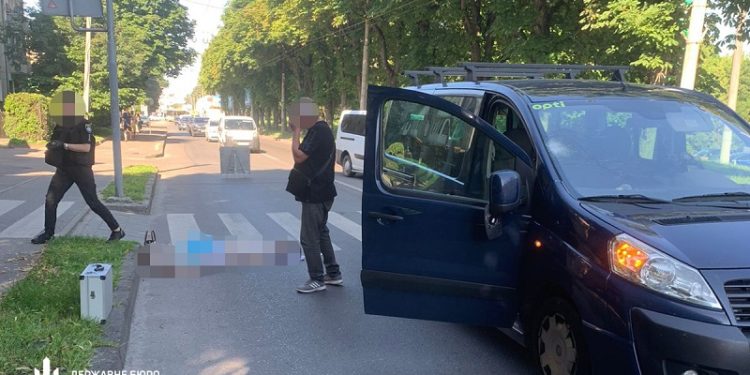 Смертельна ДТП у Львові. Військовий збив 28-річну жінку на переході