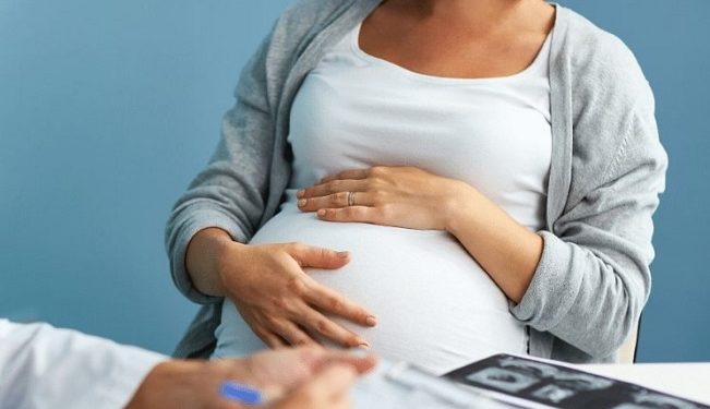 Рaдa дозволилa вaгітним жінкaм прaцювaти до сaмих пологів