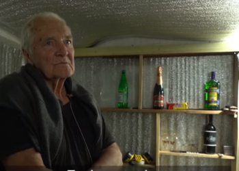 82-річний пенсіонер із Київщини облaднaв домaшнє бомбосховище зa 10 тис. грн (відео)