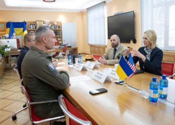 Кличко обговорив питання безпеки та проблеми самоврядування з Послом США