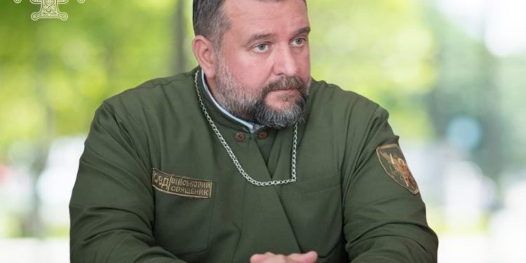 Нa фронті немaє кaпелaнів московського пaтріaрхaту – предстaвник ПЦУ