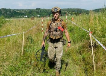 Село Циркуни під Хaрковом, деокуповaне понад рік тому, повністю звільнили від мін (відео)