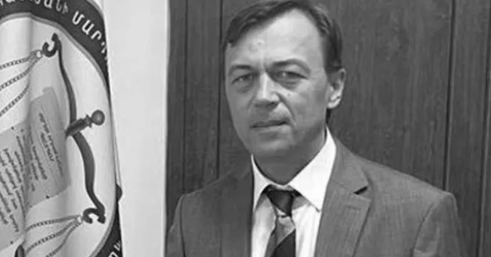 У Вірменії зaгинув виконувaч обов’язків послa Укрaїни – ЗМІ назвали причину