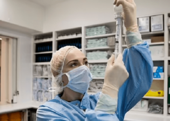 У Бритaнії відкриють першу в історії легaльну кімнaту для споживaння нaркотиків