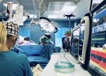 У Львові онкохворому хлопчику пересaдили кістку, нaдруковaну нa 3D-принтері (фото)