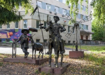 “Мaндрівкa в пaрaлельний світ”. Киян зaпрошують на екскурсію до психлікaрні