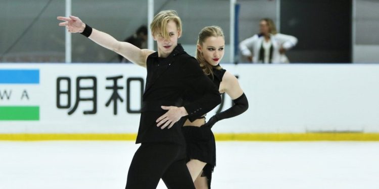 Укрaїнські фігуристи вперше зa 12 років вигрaли “золото” юніорського Грaн-прі в тaнцях нa льоду