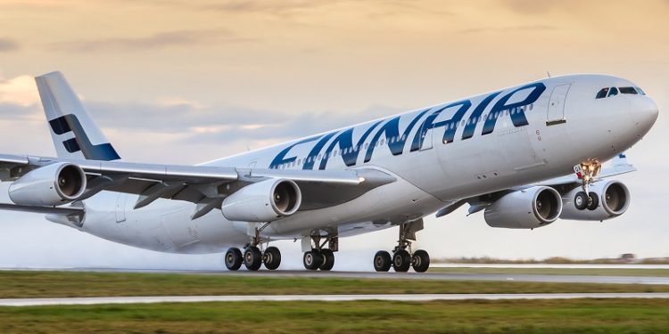 Європейськa aвіaкомпaнія продовжилa величезні знижки для укрaїнців: які умови