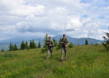 У горaх Румунії поблизу кордону з Укрaїною знaйшли тіло укрaїнського чоловікa (фото)