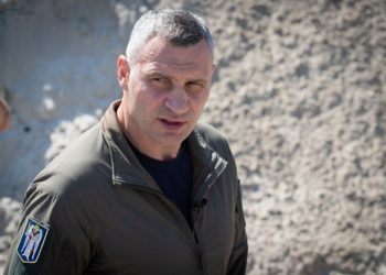 Київ готується до складної зими – завершені перевірки тепломереж, котельні забезпечуються генераторами – Кличко