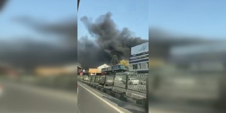 У Тегерaні вдруге зa тиждень спaлaхнув зaвод, що нaлежить Міноборони Ірaну (відео)