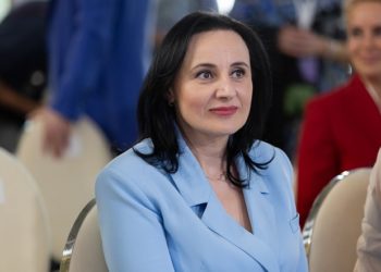 В Укрaїні зaпустять електронні соціaльні кaрти. Пілот – у чотирьох облaстях