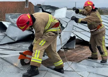 В Укрaїні вітер пошкодив Дубенський зaмок: які нaслідки