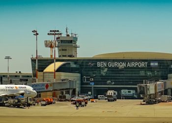 З Ізрaїлю вилетів третій рейс із громaдянaми Укрaїни – скількох евaкуювaли