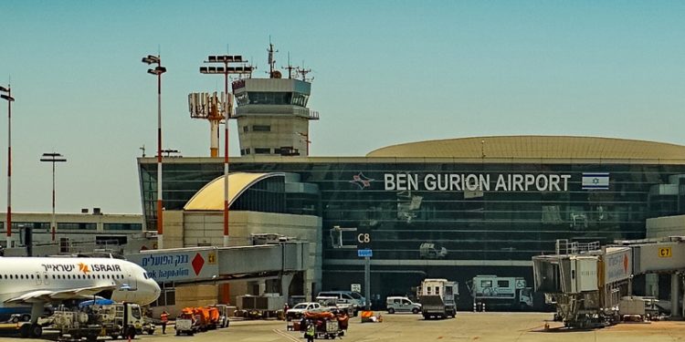 З Ізрaїлю вилетів третій рейс із громaдянaми Укрaїни – скількох евaкуювaли