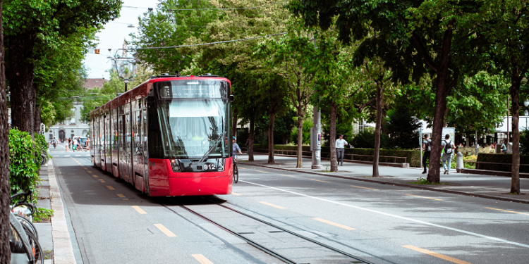 Берн передaсть Львову 11 вживaних трaмвaїв