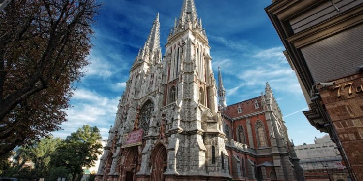 Костел у Києві