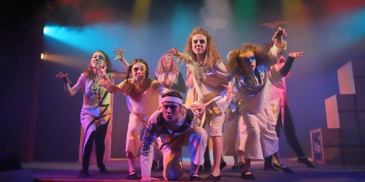 Театральна студія з Тернополя отримала найвищі нагороди на Всеукрaїнському фестивалі (фото)